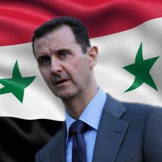 PREDSEDNIK LAŽNE DRŽAVE U POSETI SIRIJI: Bašar al Asad ga dočekao uz najviše državne počasti (FOTO/VIDEO)
