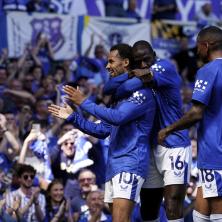 PRIGODAN OPROŠTAJ: Everton pobedom završio eru na Gudison parku
