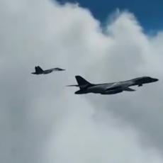 PROVOKACIJE IZNAD ALJASKE: Američki lovci F-22 presreli tupoljeve, a Rusi im se približili najbliže do sada (VIDEO)