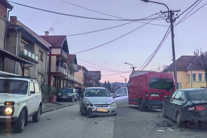 PU Vranje: Najčešći uzrok saobraćajnih nezgoda  nepravilno sagedavanje situacije