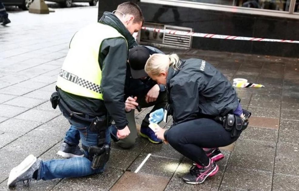PUCNJAVA U NORVEŠKOJ: Napadač u uniformi otvorio vatru na džamiju u Oslu, jedna osoba ranjena!