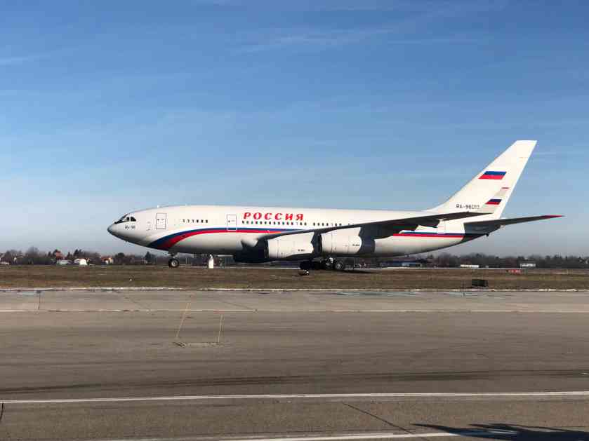 [PUTIN U SRBIJI] Ruska delegacija sletela sa tri Iljušina, zabuna u kojem avionu je bio Putin, isključivanje Flightradara