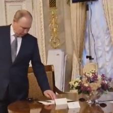 PUTINU SE OVO NE DEŠAVA PRVI PUT: Kamere zabeležile bizarnu scenu, ruski predsednik ostavljen da ČEKA u rodnom gradu (VIDEO)