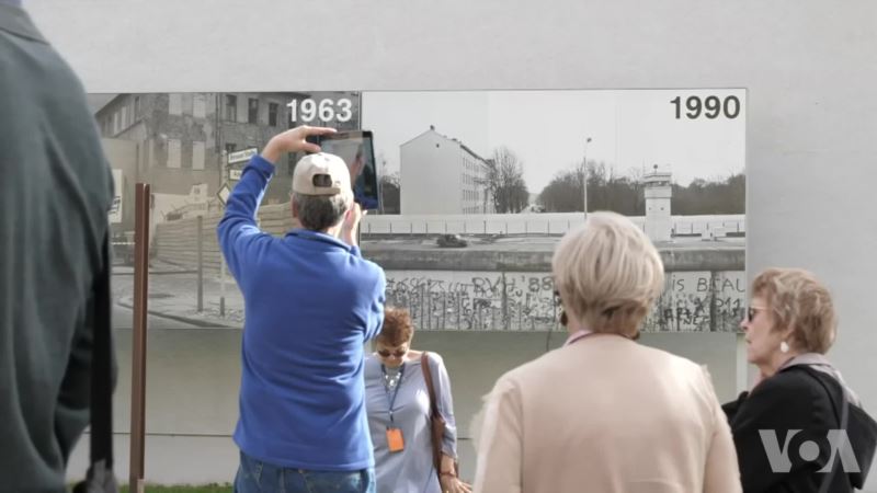 Pad Berlinskog zida: Uvod u ujedinjene Nemačke