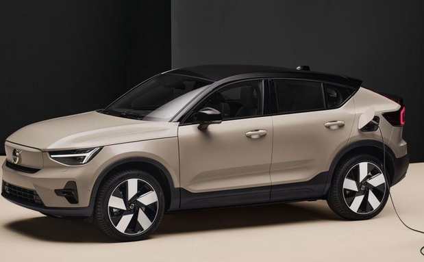 Pad prodaje Volvoa u aprilu iznosi 11 odsto
