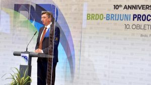 Pahor: Bez spominjanja nepromenljivosti granica zbog insistiranja Vučića