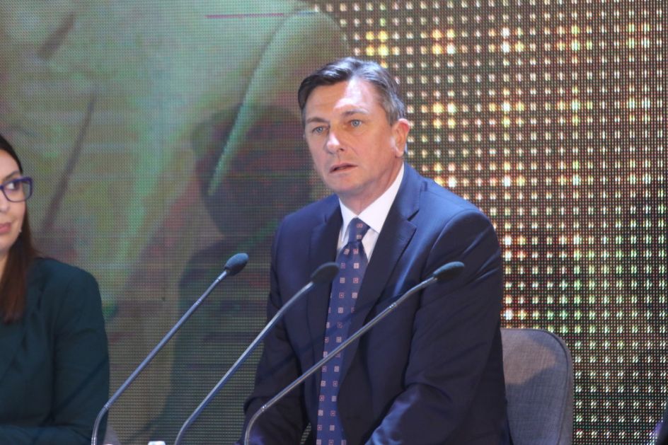 Pahor: Mini šengen za veću perspektivu mladih u regionu