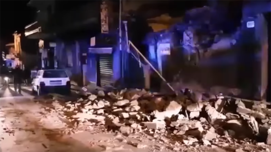 Panika: Zemljotres kod vulkana Etna (VIDEO)