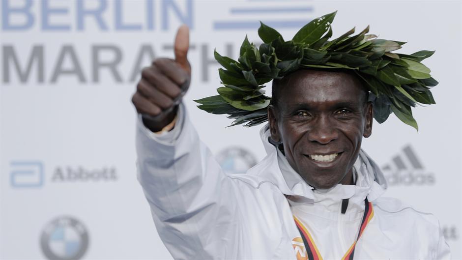 Pao svetski rekord u maratonu, za jače od minut!