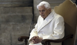 Papa Benedikt XVI priznao da je dao lažnu izjavu o seksualnom zlostavljanju u crkvi