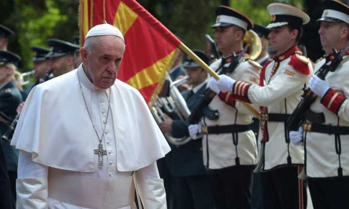 Papa Franja oštro osudio abortus: Da li je dozvoljeno odbaciti život da bi se rešio problem?