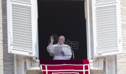 Papa Franja potresen zbog pretvaranja Aja Sofije u džamiju