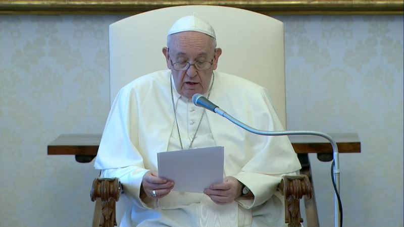 Papa Franjo podržao registrovane gej zajednice