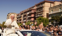 Papa na Siciliji: Mafijaši ne žive kao hrišćani
