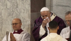 Papa opet otkazao obaveze (VIDEO)