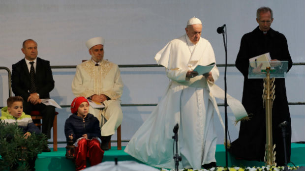 Papa Franja u Sofiji: Izgradimo kulturu mira