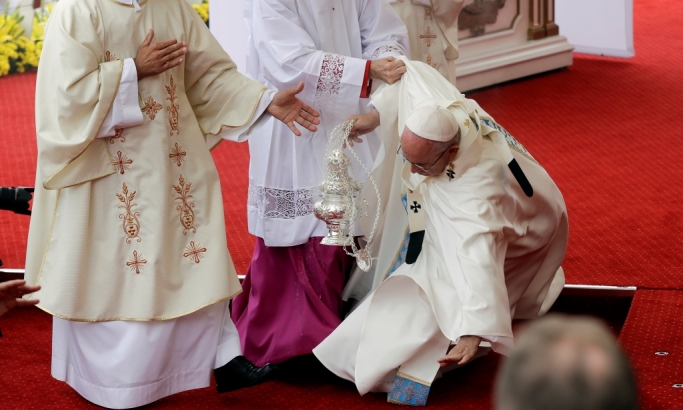 Papa tražio oproštaj od bivših prostitutki