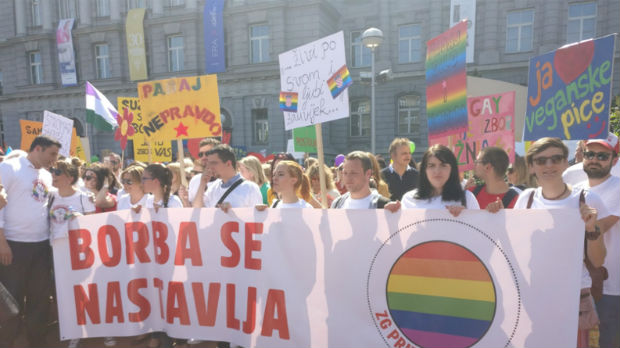 Parada ponosa u Zagrebu, specijalci pratili kolonu
