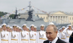 Parade Ratne mornarice priredjene na svim granicama Rusije i u Siriji