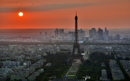 
					Pariz: Oko 1.200 mogućih smrtnih slučajeva zbog trovanja izduvnim gasovima 
					
									