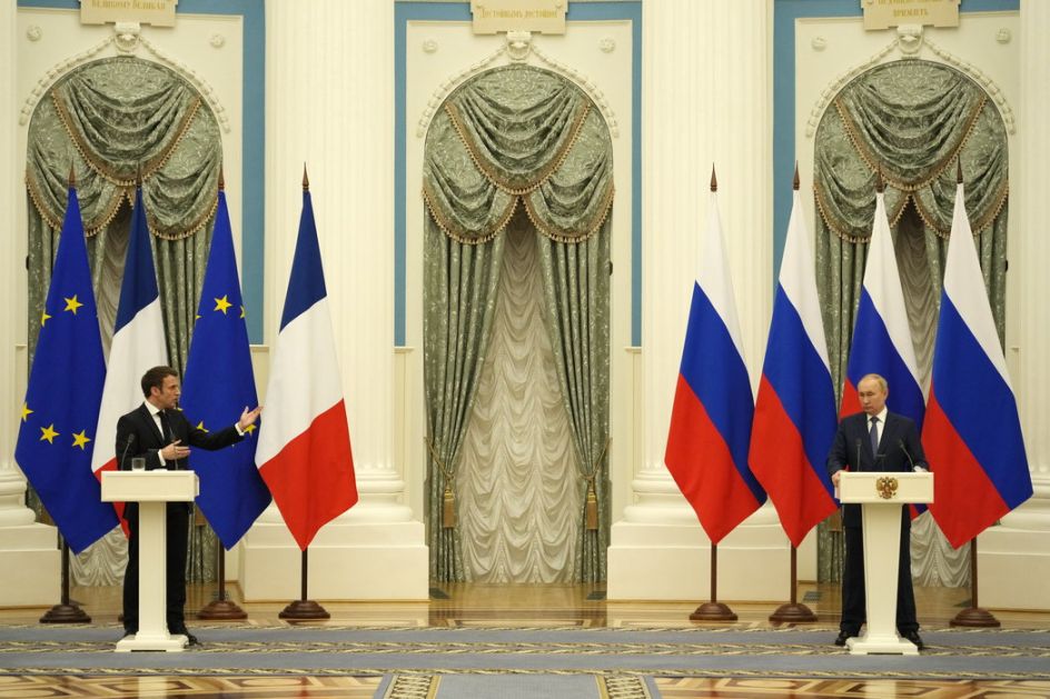 Makron: Rešenje kroz Minski sporazum i povratak dijalogu