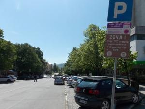 Parkiranje u Prokuplju poskupljuje od 1. juna, povećan i broj parking mesta