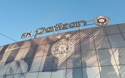 
					Partizan pozvao škole fudbala da se prijave za utakmicu sa AZ Alkmarom 
					
									