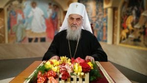 Patrijarh Irinej u Uskršnjoj poslanici pozvao na pomirenje