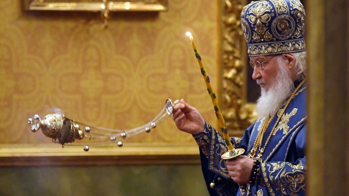 Patrijarh Kiril služio zaupokojenu liturgiju preminulom patrijarhu Irineju