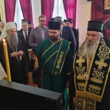 Patrijarh Porfirije proslavio krsnu slavu, među zvanicama Vučić i Dodik i jedan Karađorđević