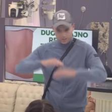 Peja u suzama napustio emisiju, ne želi da ga mama Zlata gleda u ovakvom izdanju - obratio se produkciji: Uzmite mi novac, ovo me više ne zanima