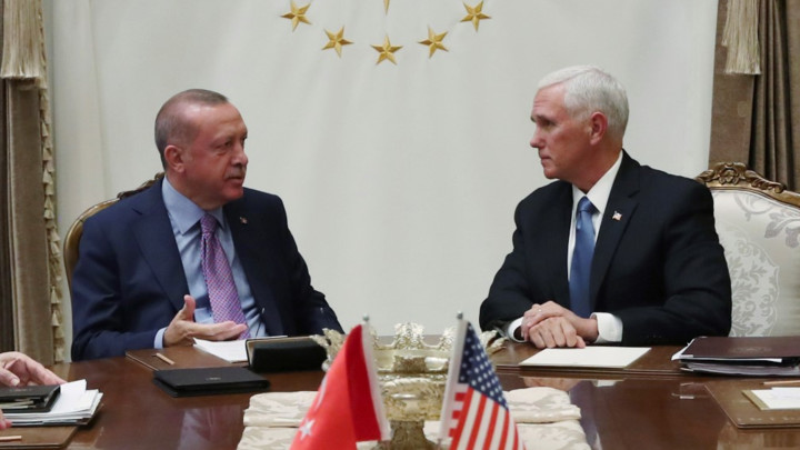 Pens i Erdogan postigli sporazum, Tramp se zahvalio (FOTO)