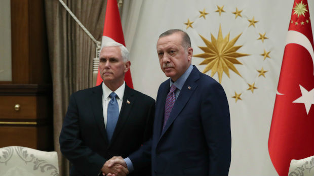 Pens i Erdogan postigli sporazum o prekidu vatre na severu Sirije