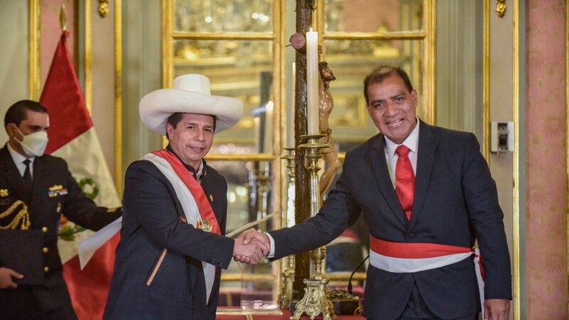Peruanski ministar podnio ostavku zbog kršenja epidemioloških mjera