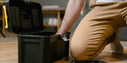 Pet kućnih poslova koje danas svako može da završi bez pomoći majstora