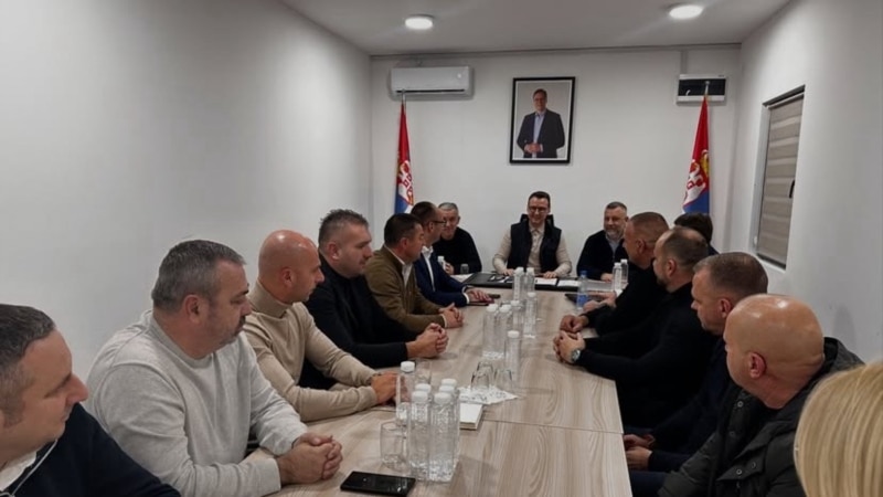 Petković sa predstavnicima Srpske liste: Vraćanje srpskih opština važno za opstanak na Kosovu