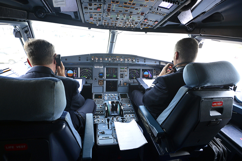 Piloti imaju odlične plate, a sad je Vazduhoplovna akademija objavila konkurs za upis!