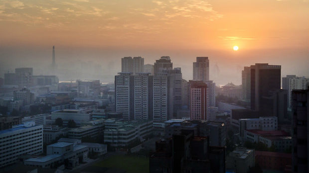 Pjongjang: Pompeo nadvija tamnu senku