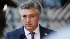 Plenković: Presuda Dodiku nije pravosnažna, treba spustiti loptu