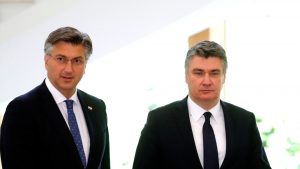 Plenković i Milanović o situaciji na administrativnim prelazima Jarinje i Brnjak