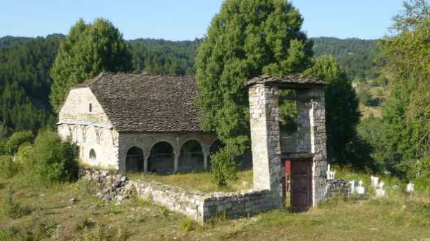 Počela obnova pravoslavnih crkava u Albaniji