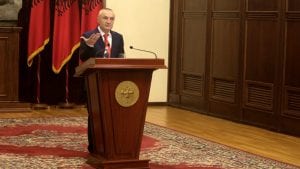 Počela procedura za opoziv predsednika Albanije Iljira Mete