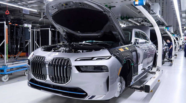 Počela proizvodnja novog BMW-a Serije 7 i električnog i7