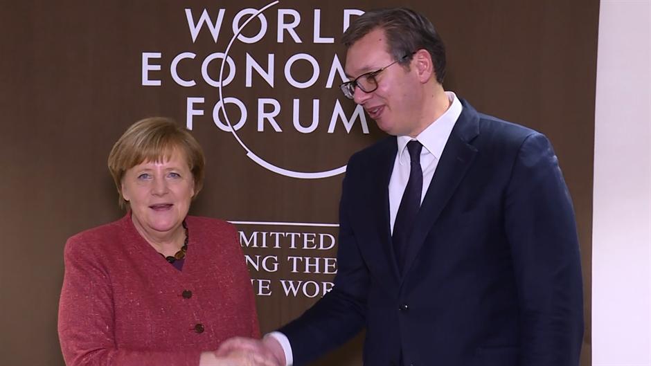Vučić sa Merkel: Razgovor nije bio jednostavan