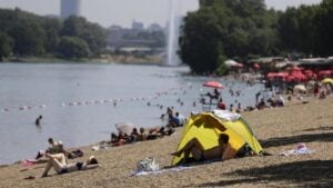 Počinje sezona kupanja: Šta treba znati pre ulaska u vodu da bi se sprečile tragedije?