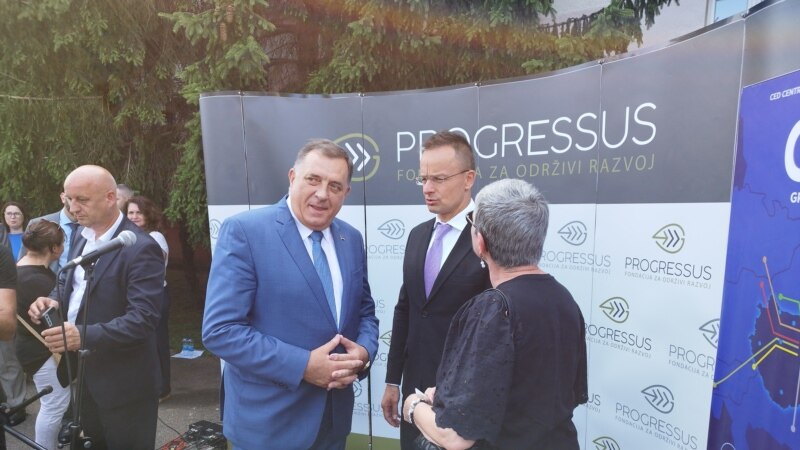 Podržavamo Dodika, poručio mađarski šef diplomatije u Banjaluci