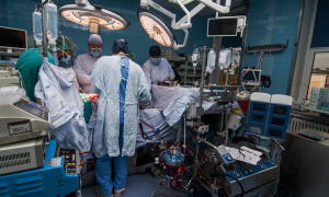 Podvig hirurga VMA: Uspešno uklonili tumor težak 18 kilograma