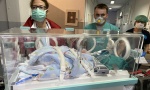 Podvig lekara KCS, izveli najteži porođaj na svetu: Trudnica sa teškom plućnom hipertenzijom rodila zdravu devojčicu