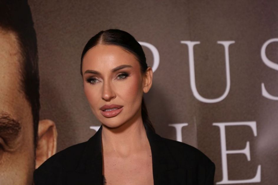 Pogađa me priča da sam rodila dete oženjenom, ali ćutim i trpim: Katarina Živković priznala kroz šta prolazi