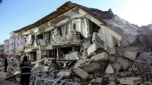 Poginulo 22 a povređeno više od 1.000 ljudi u zemljotresu u Turskoj
